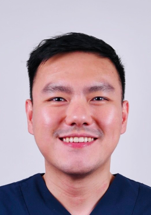 Dr Jonathan Loh